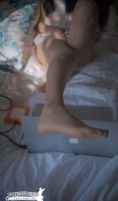 欧美一人一首成名曲_DVD高清视频播放