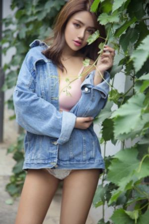 欧美亚洲综合自拍_4K高清完整版播放