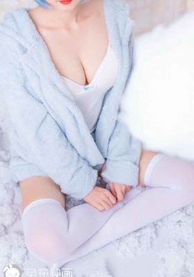 国产动漫男主开挂逆袭_BD英语全集免费观看