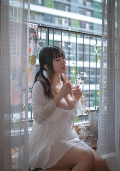 久久久久久精品国产白浆天美传媒_十万网红美女美酱