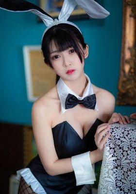 欧美latexgasmask自慰_高清免费观看最新